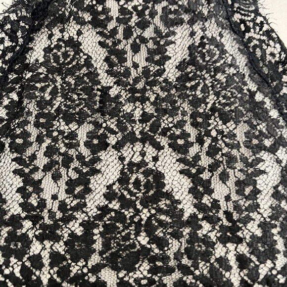 Chanel black lace sheer halter backless top size 38 - Picture 3 of 10
